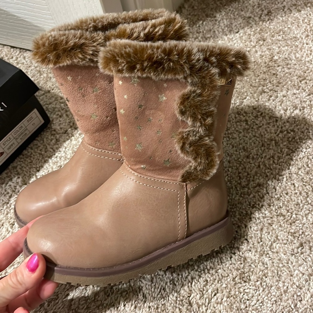 Star boots
